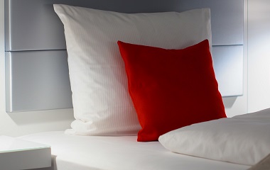 What exactly should pay attention to when choosing a pillowcase?