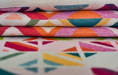 The difference between knitted fabrics and woven fabrics