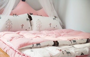 What color is the pillow to help sleep