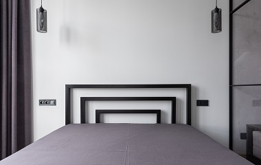 How often does the mattress change(1)